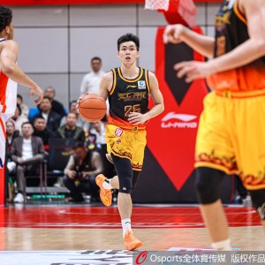 九游APP中心-媒体人谈庞峥麟：顶级控卫！CBA欧文！他拿着ETC随意穿梭山东高速